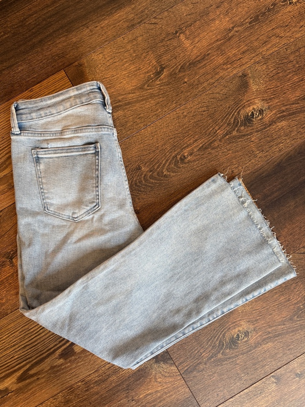 Just USA Mid Rise Cropped Scissor Cut Flare Jeans NWT